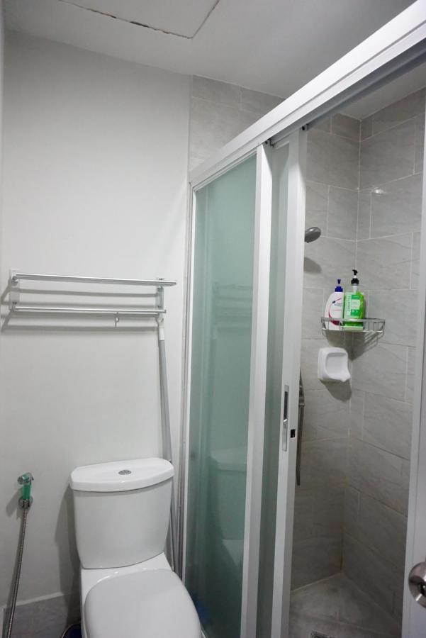 Comfy Condo Unit 5Mins From Mactan Airport+Netflix Lapu-Lapu City Eksteriør bilde