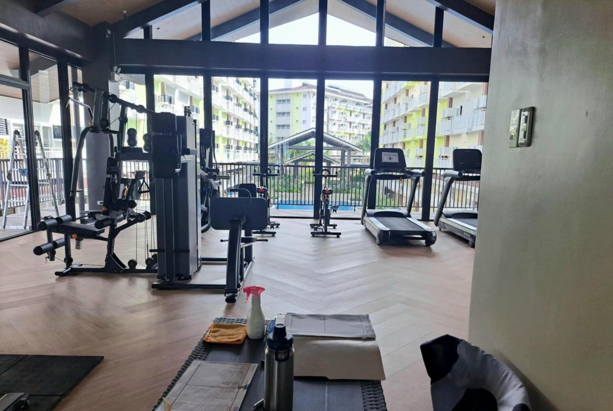 Comfy Condo Unit 5Mins From Mactan Airport+Netflix Lapu-Lapu City Eksteriør bilde